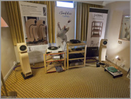 bristol hifi show 2020 42 curvi bmr speakers